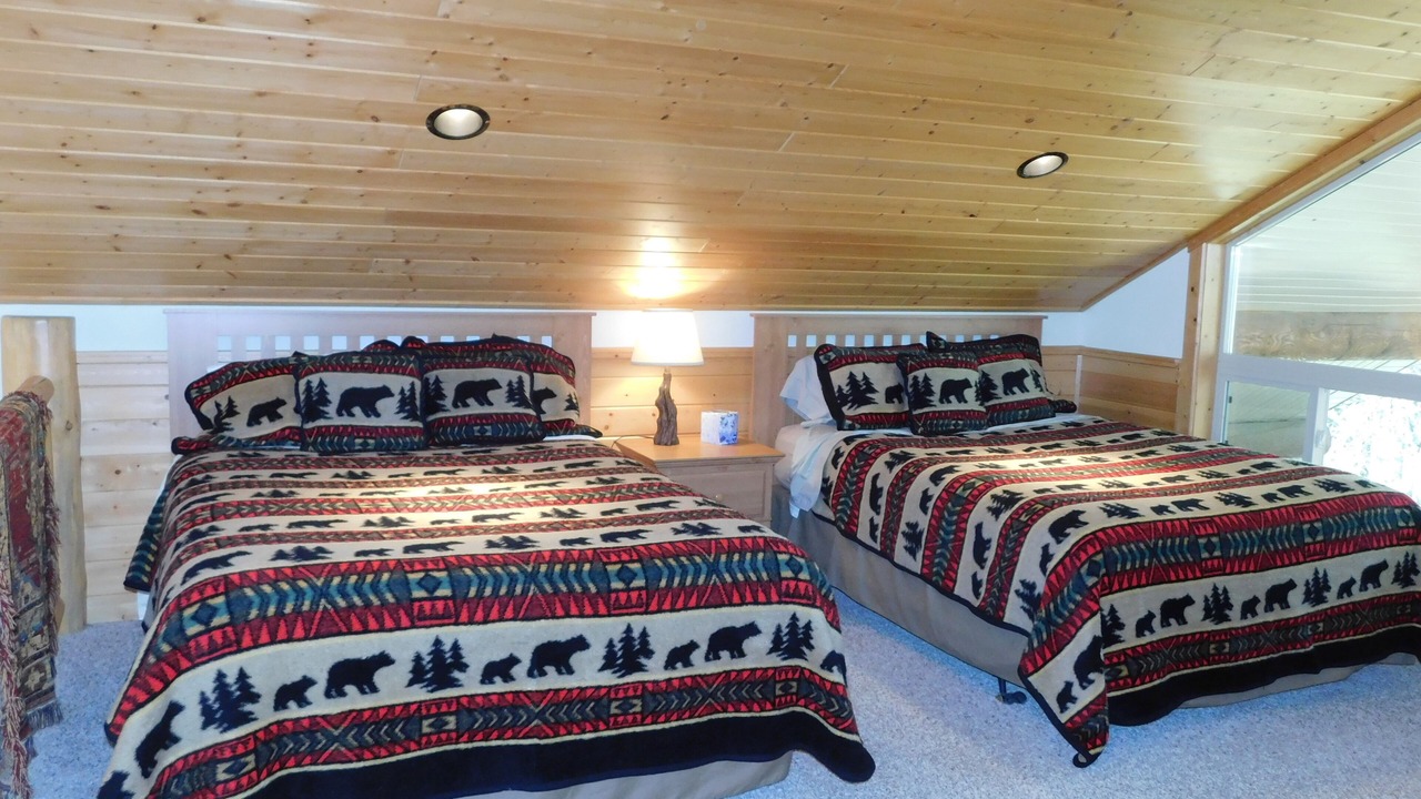 Photo of Bedroom in Island Park