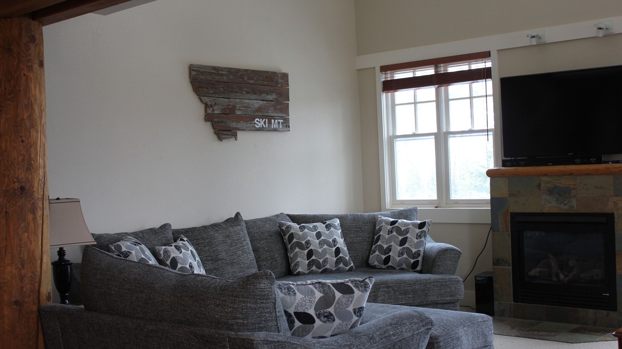 Photo of Livingroom in Saddle Ridge