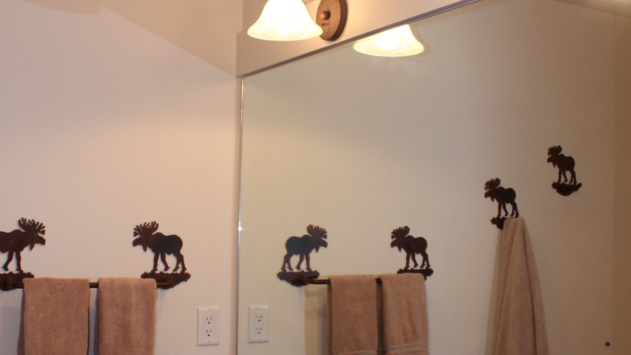 Photo of Bathroom in Saddle Ridge