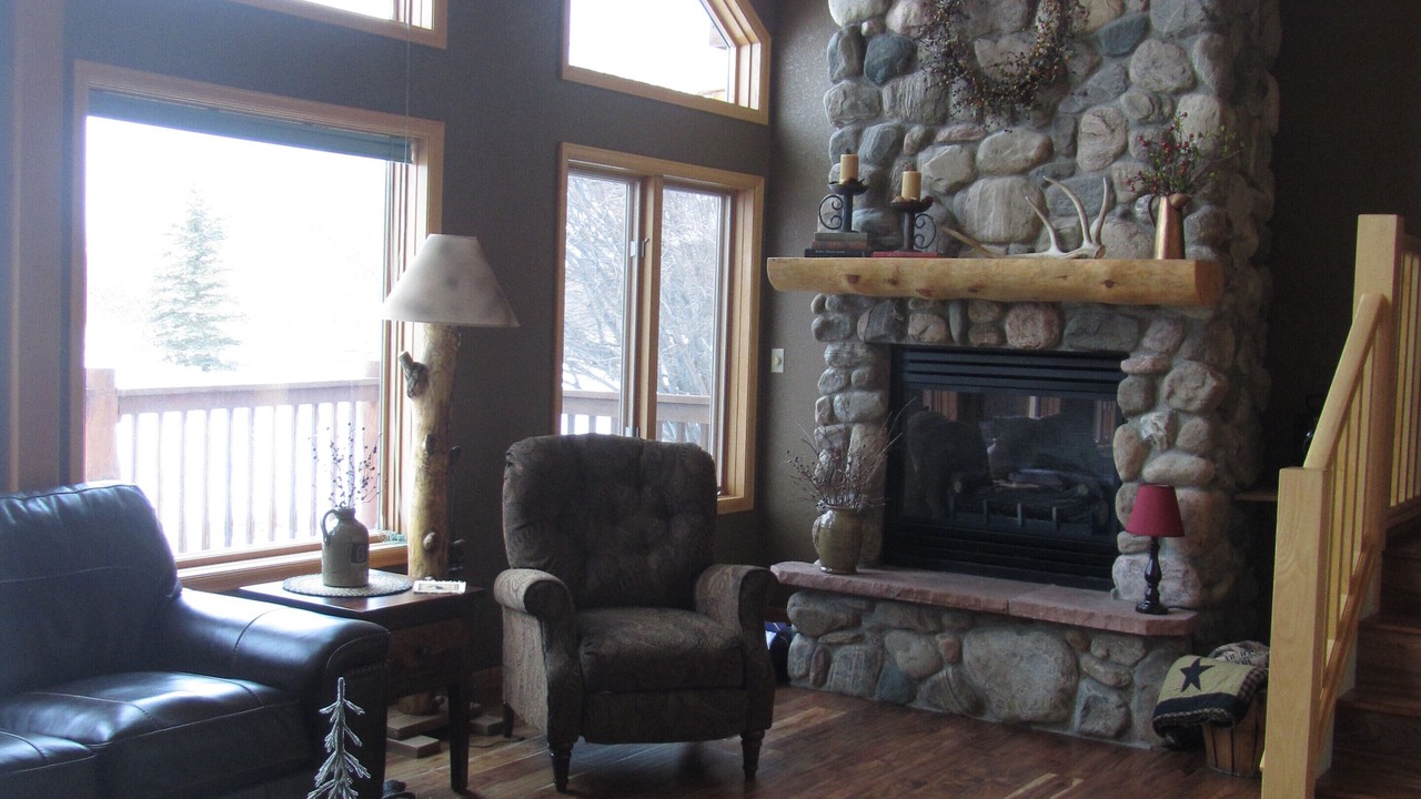Photo of Livingroom in Centennial