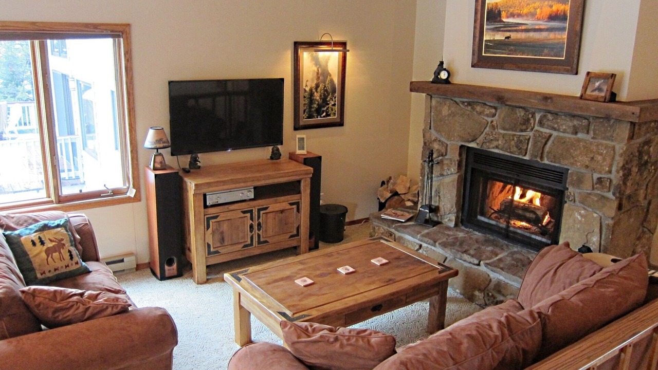 Photo of Livingroom in Big Sky