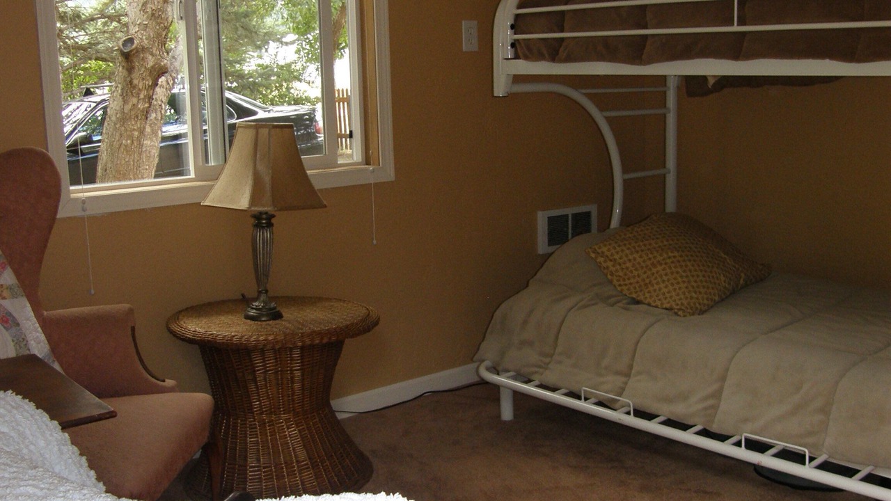 Photo of Bedroom in Cascade