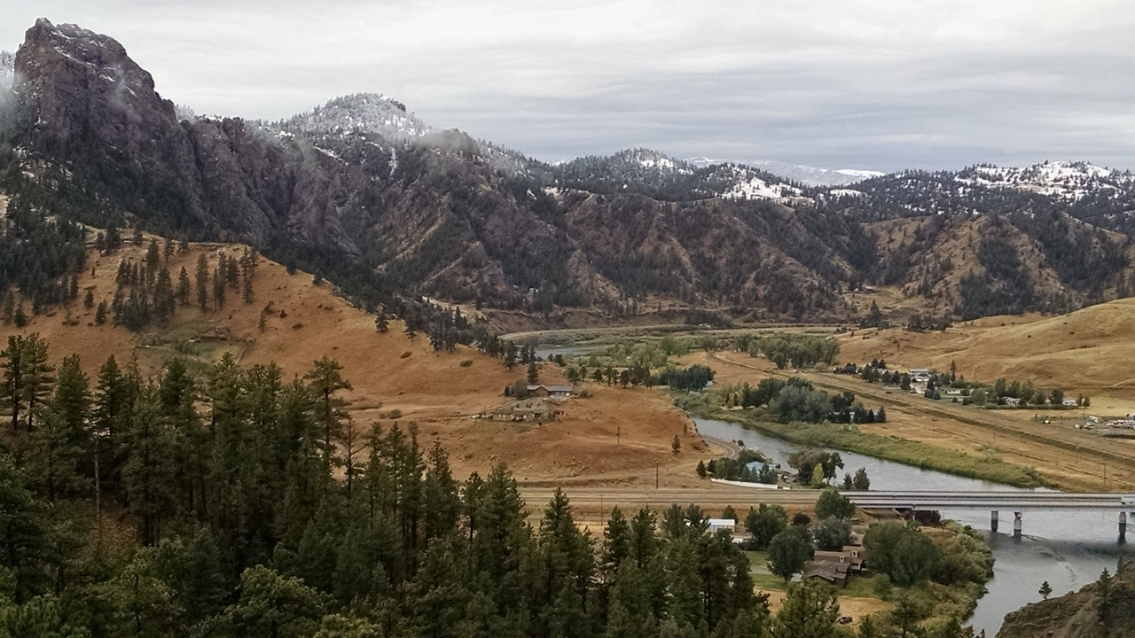 Photo of Others in Cascade