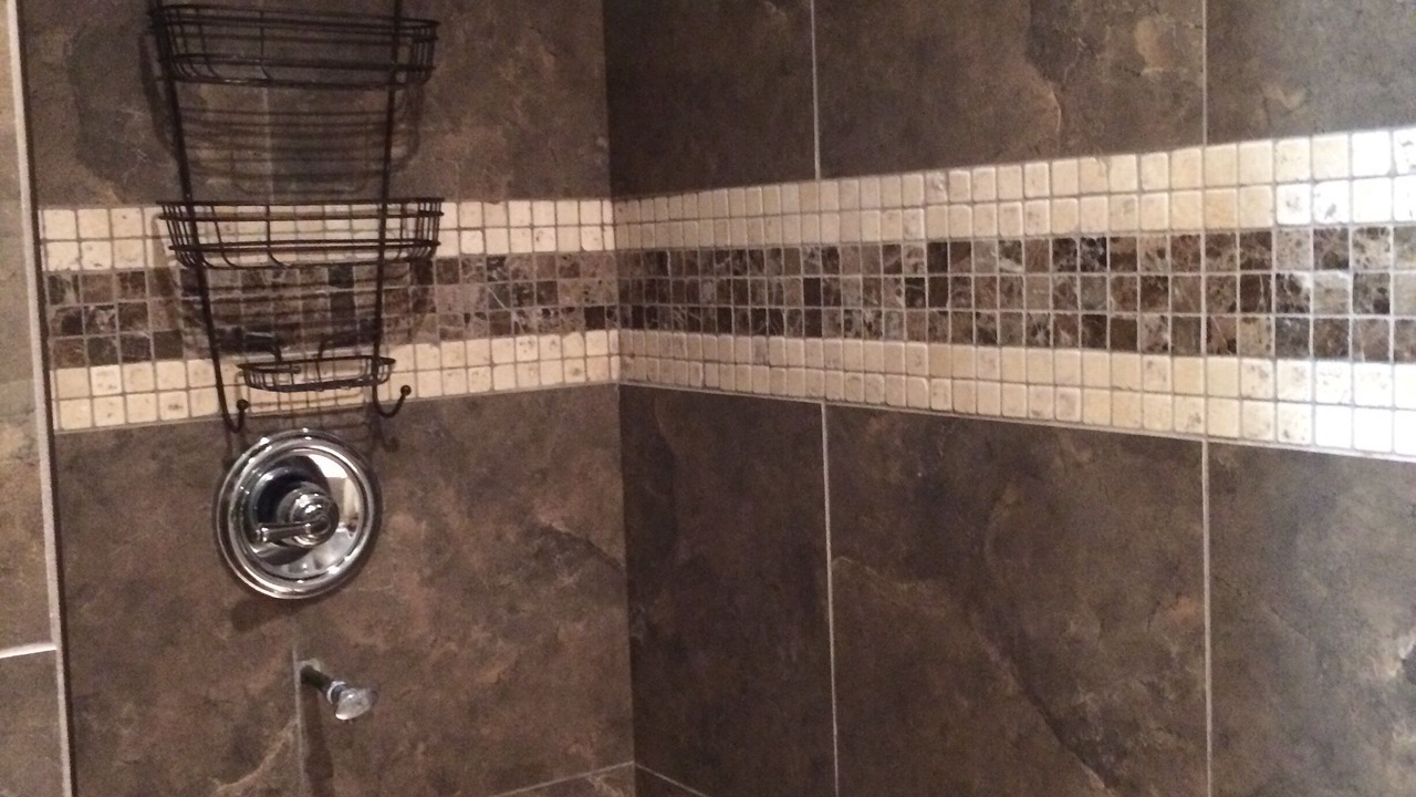 Photo of Bathroom in Island Park