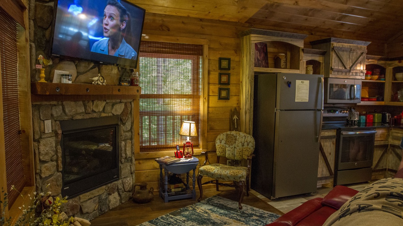 Photo of Livingroom in Broken Bow