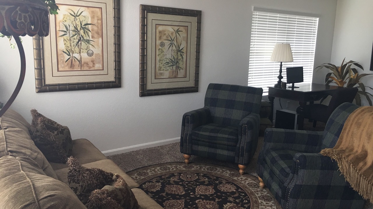 Photo of Livingroom in Val Vista Lakes