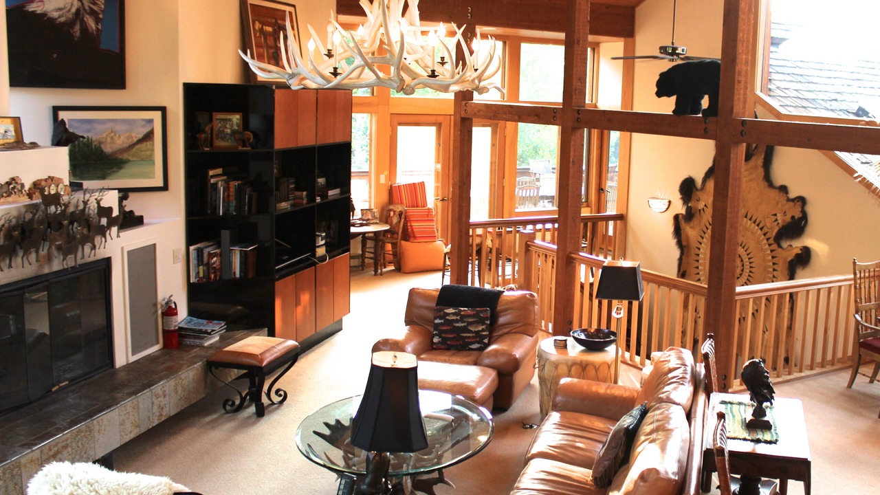 Photo of Livingroom in Teton Village