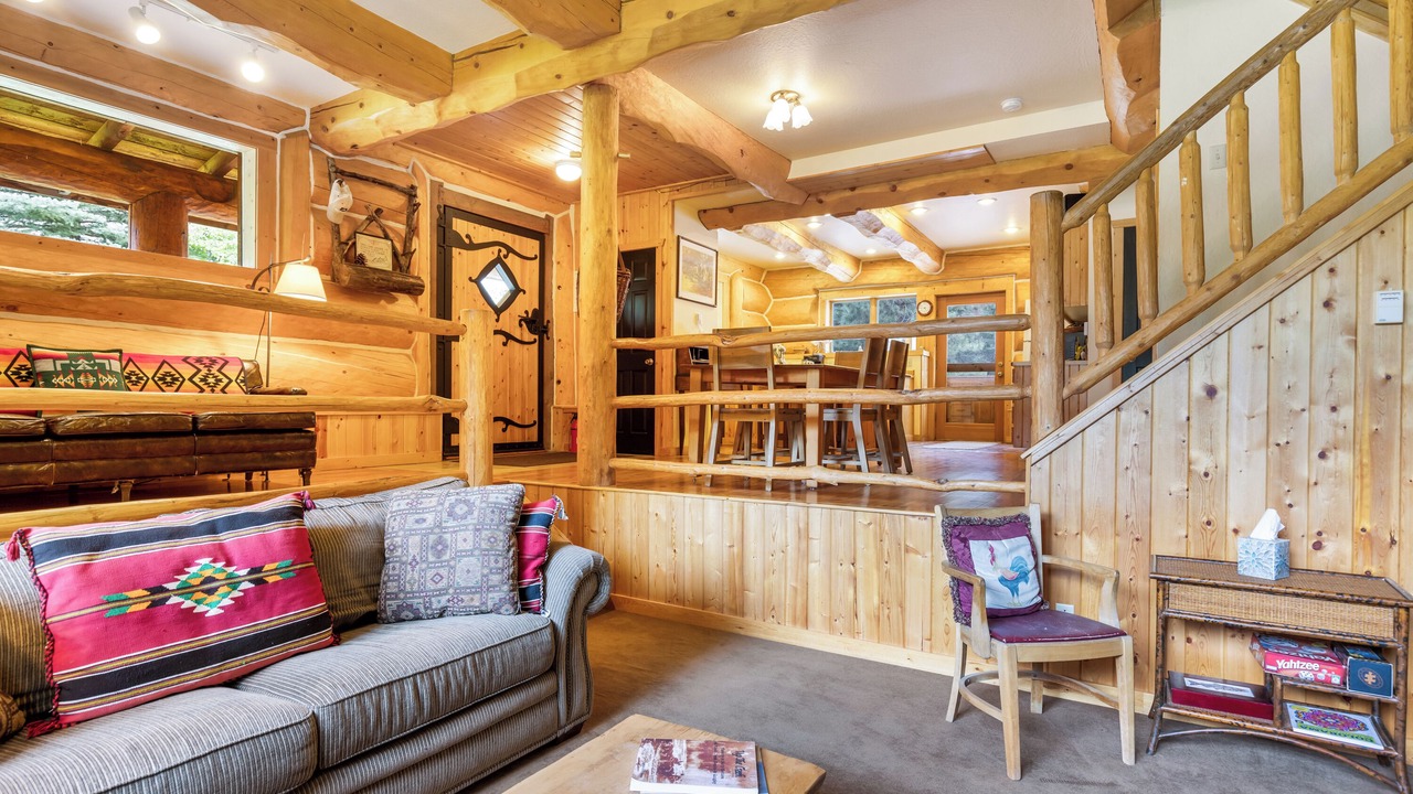 Photo of Livingroom in Clinton
