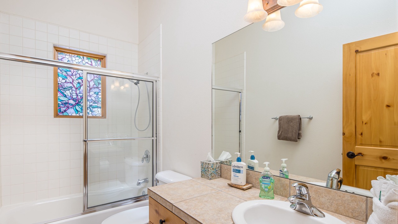 Photo of Bathroom in Antler Ridge
