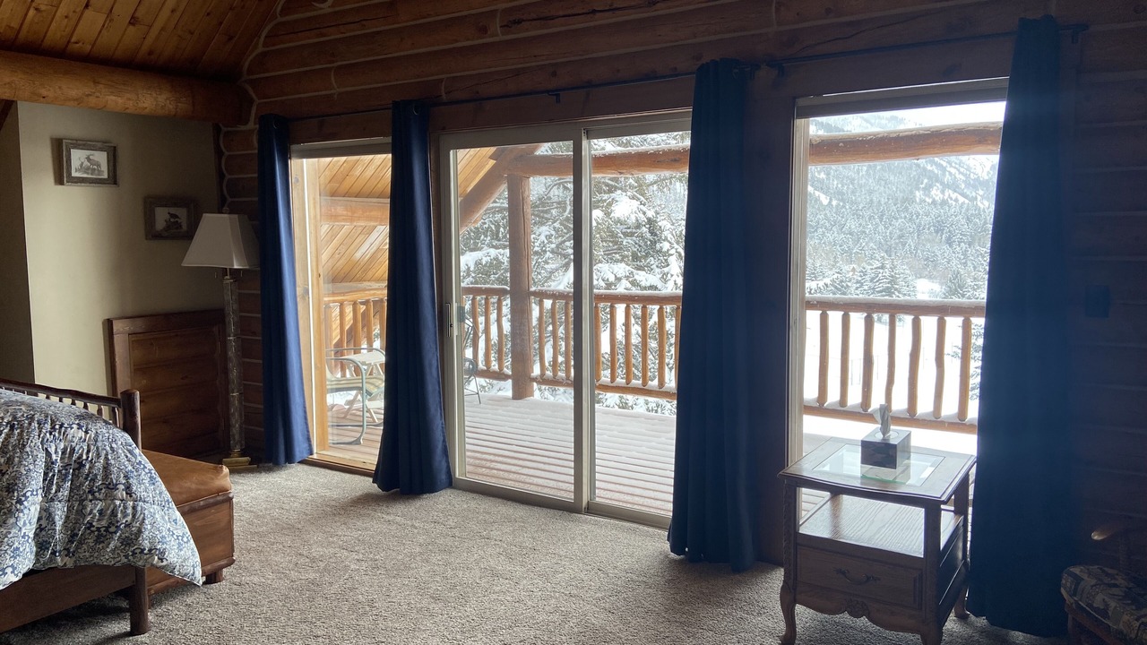 Photo of Bedroom in Star Valley Ranch