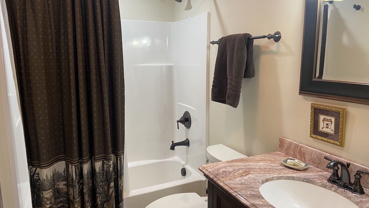 Photo of Bathroom in Star Valley Ranch