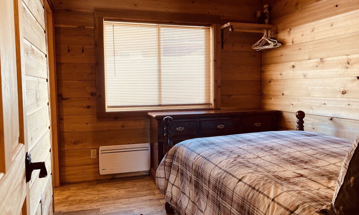 Photo of Bathroom in Island Park
