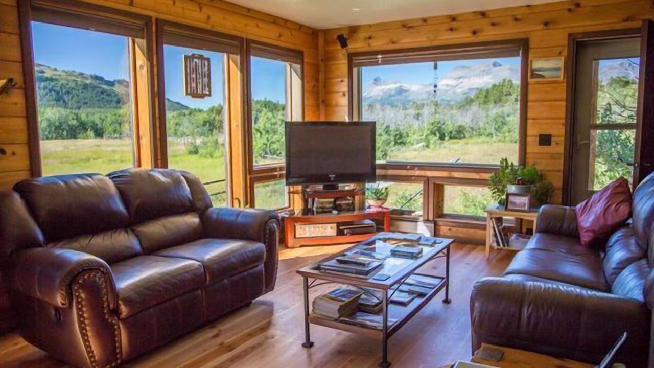 Photo of Bedroom in East Glacier Park