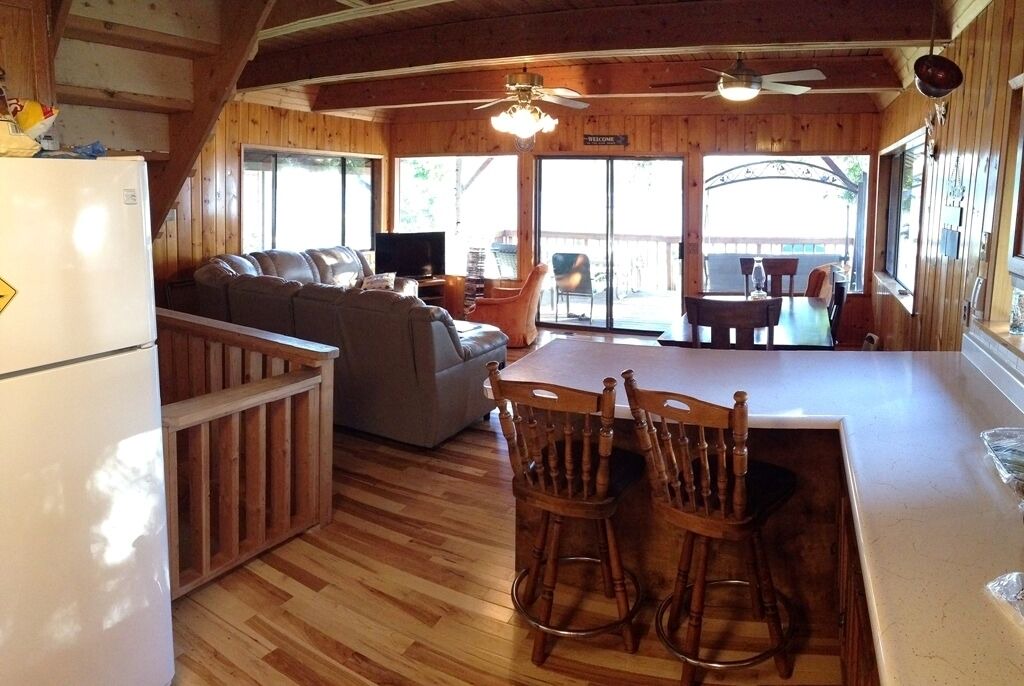 Photo of Bedroom in Loon Lake