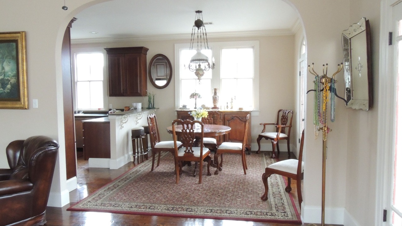 Photo of Bedroom in Algiers Point
