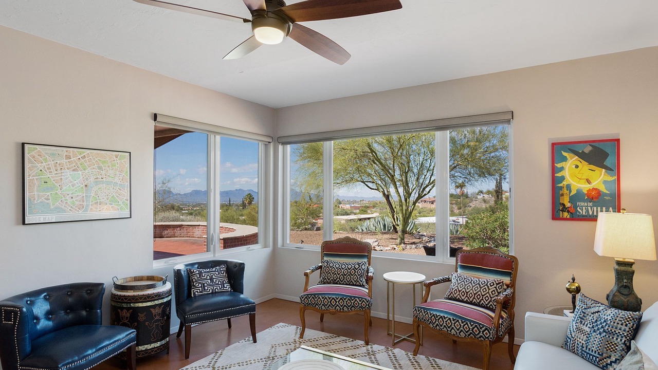 Photo of Livingroom in Skyline Bel Air Estates