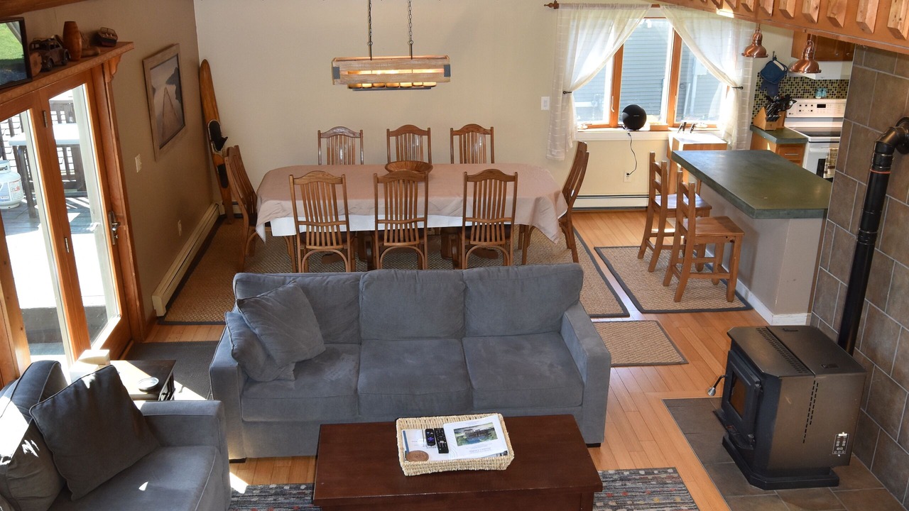 Photo of Bedroom in Treasure Lake