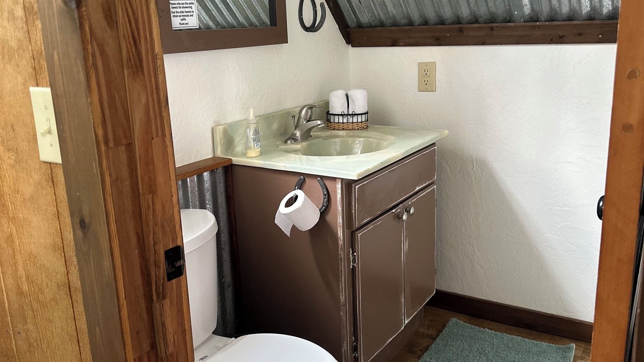 Photo of Bathroom in Hennepin