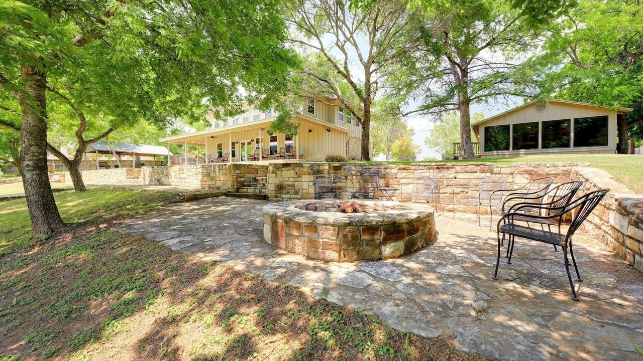 Photo of Others in Wimberley