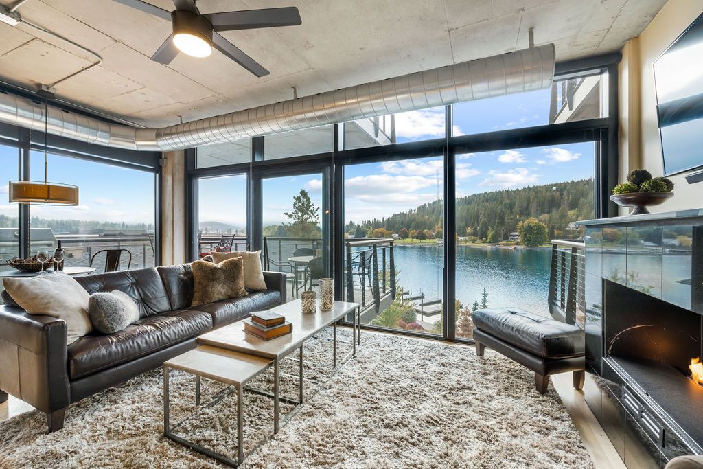 Photo of Livingroom in Coeur d'Alene