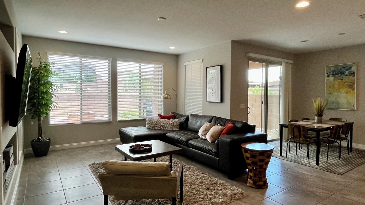 Photo of Livingroom in Tucson