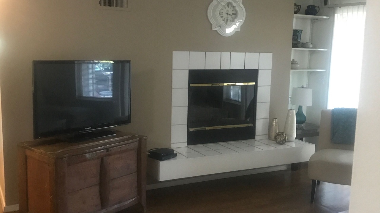 Photo of Livingroom in Franklin - Randolph
