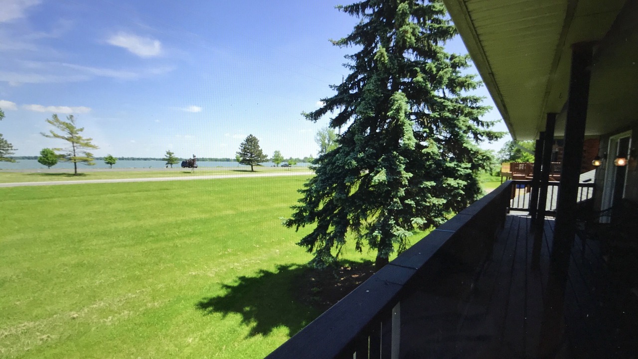 Photo of Outdoor in Lakeview