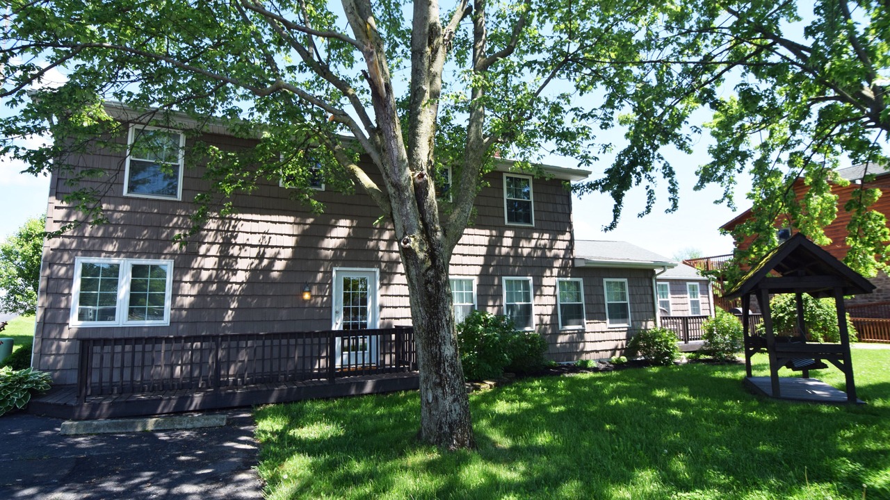 Photo of Outdoor in Lakeview