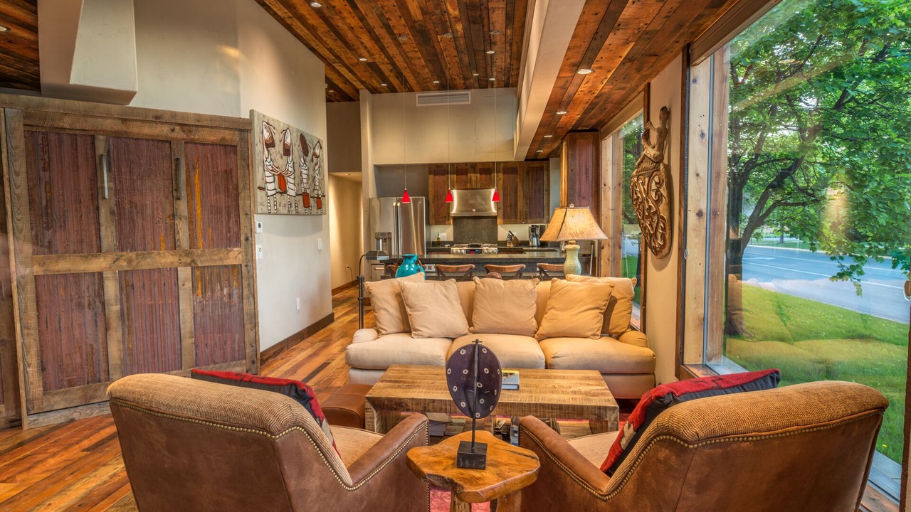 Photo of Livingroom in Rose Park