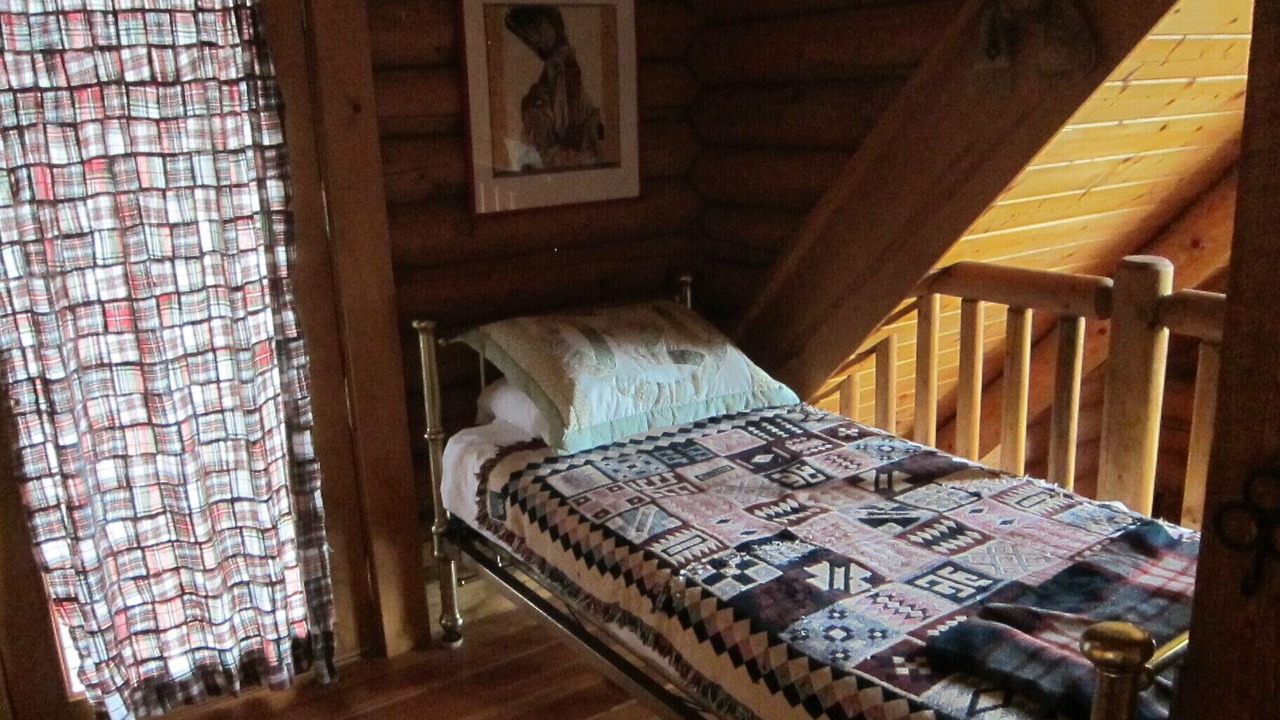 Photo of Bedroom in Polebridge
