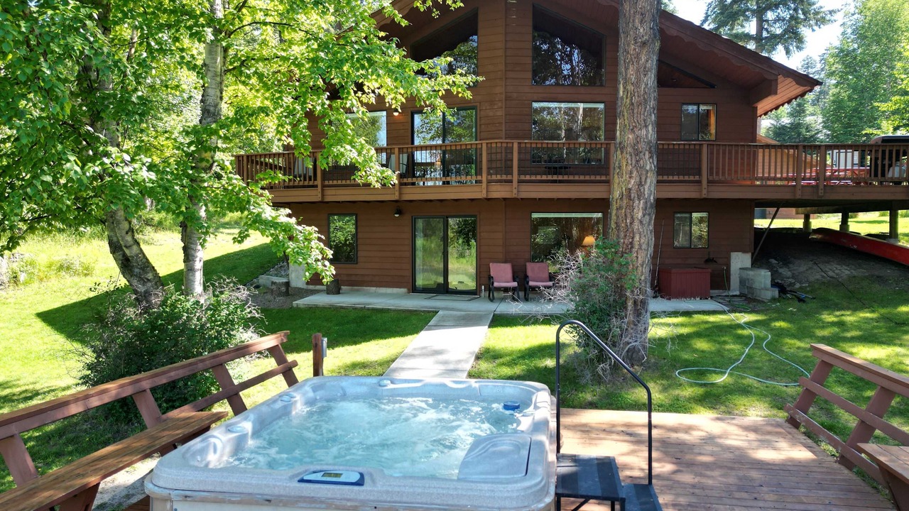 Photo of Patio Balcony in Bigfork