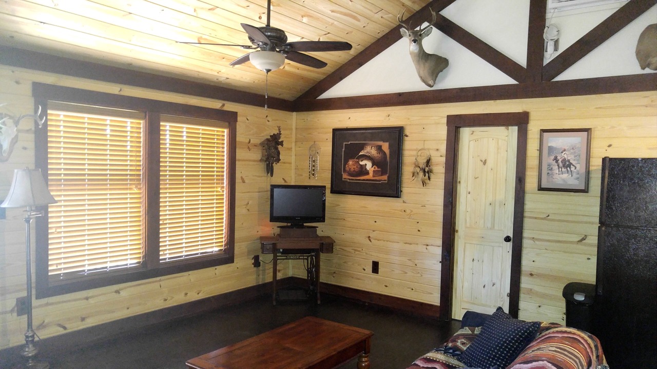 Photo of Livingroom in Burneyville