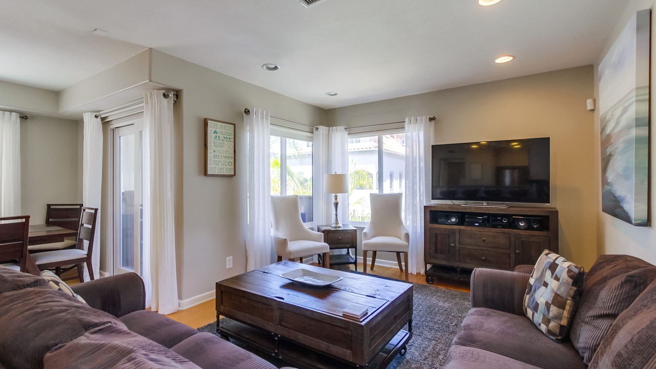 Photo of Bedroom in Mission Beach