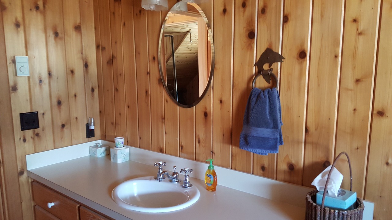 Photo of Bathroom in Cameron