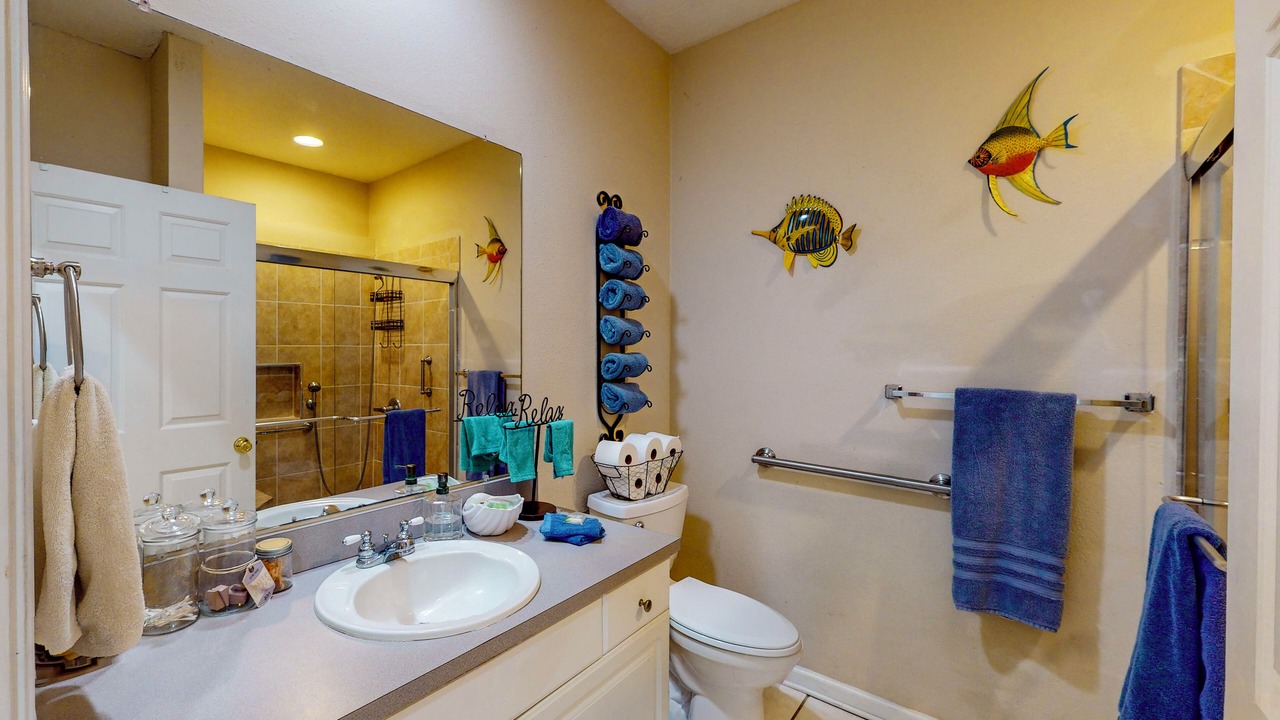 Photo of Bathroom in Gulfport