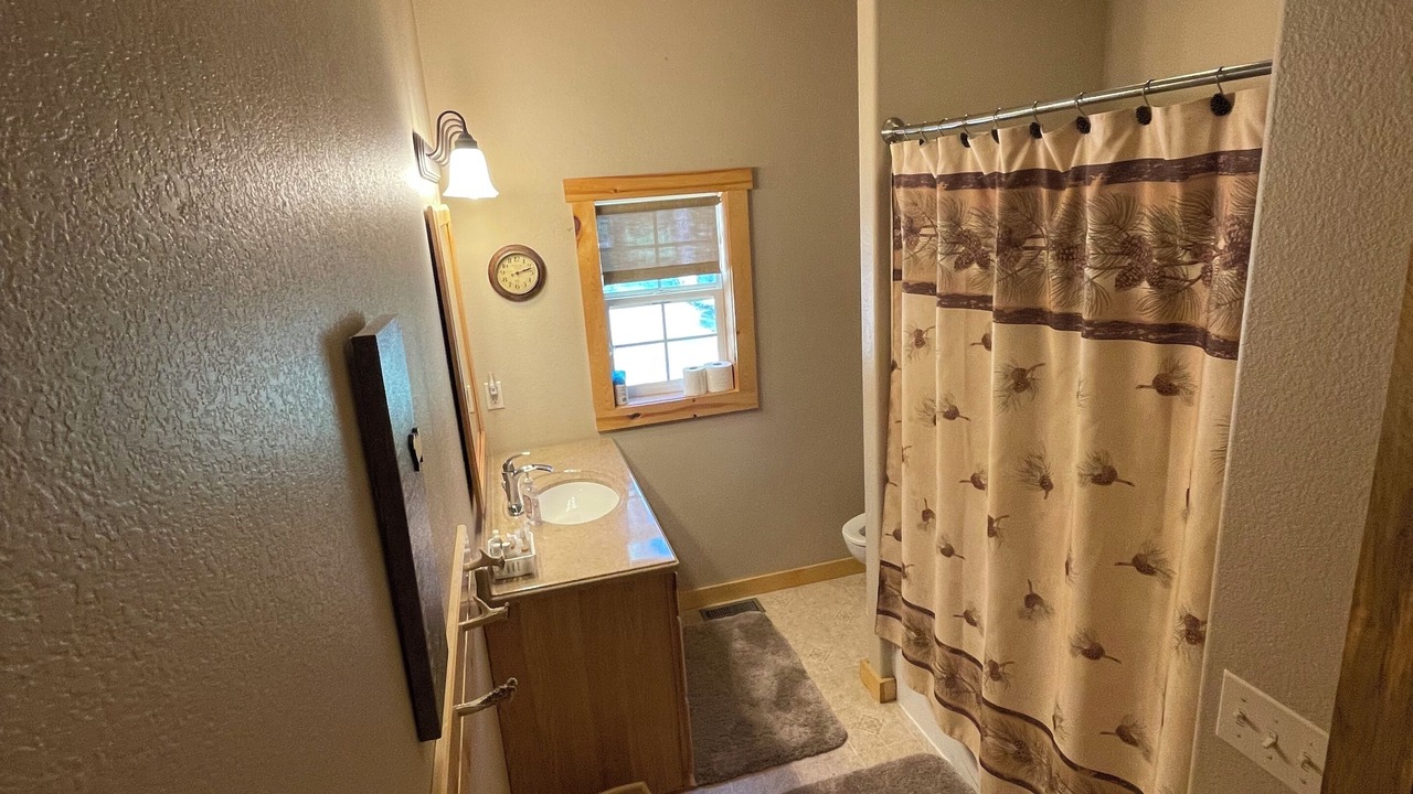 Photo of Bathroom in Deadwood