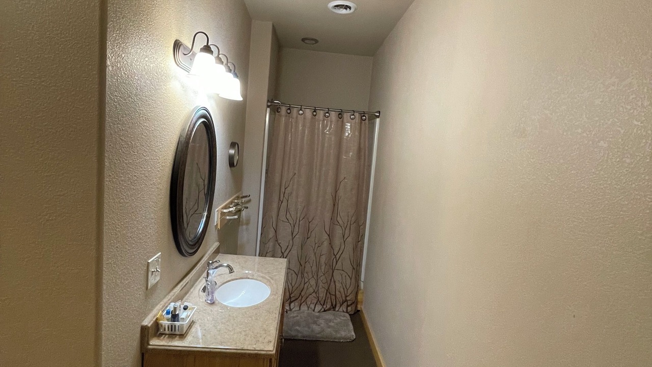 Photo of Bathroom in Deadwood