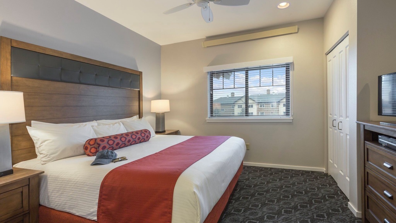Photo of Bedroom in West Yellowstone