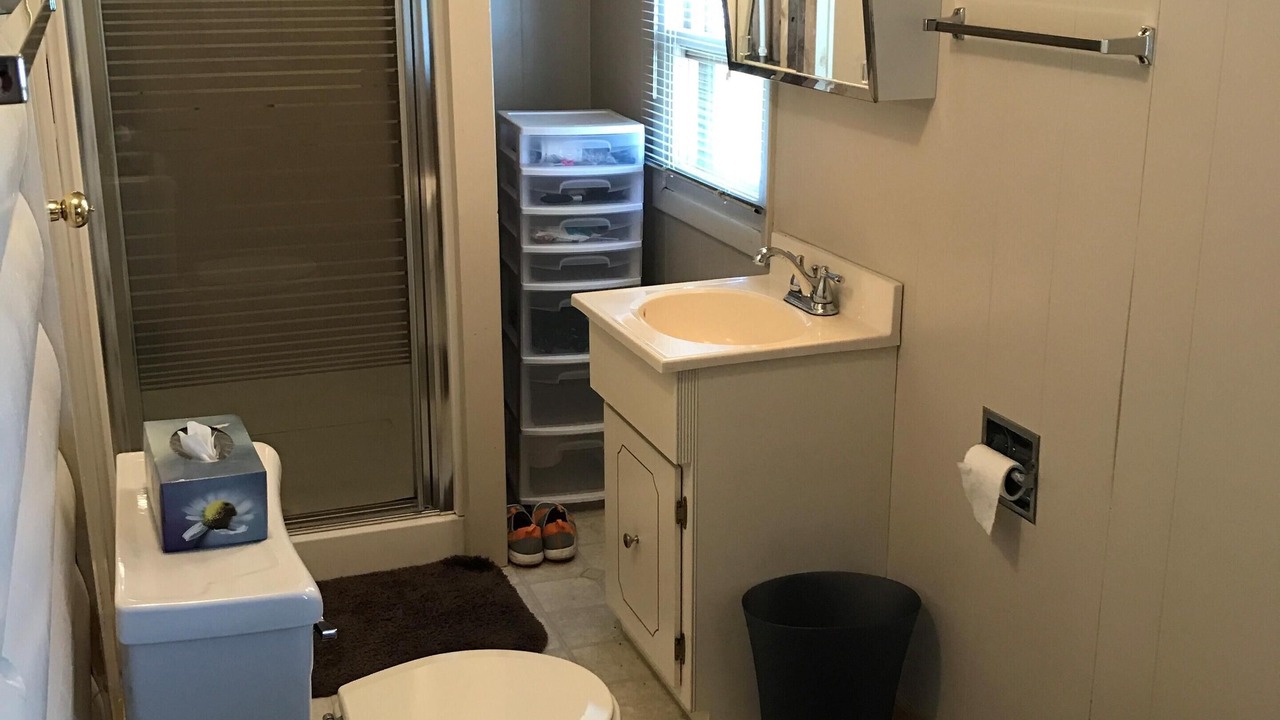 Photo of Bathroom in Grenville