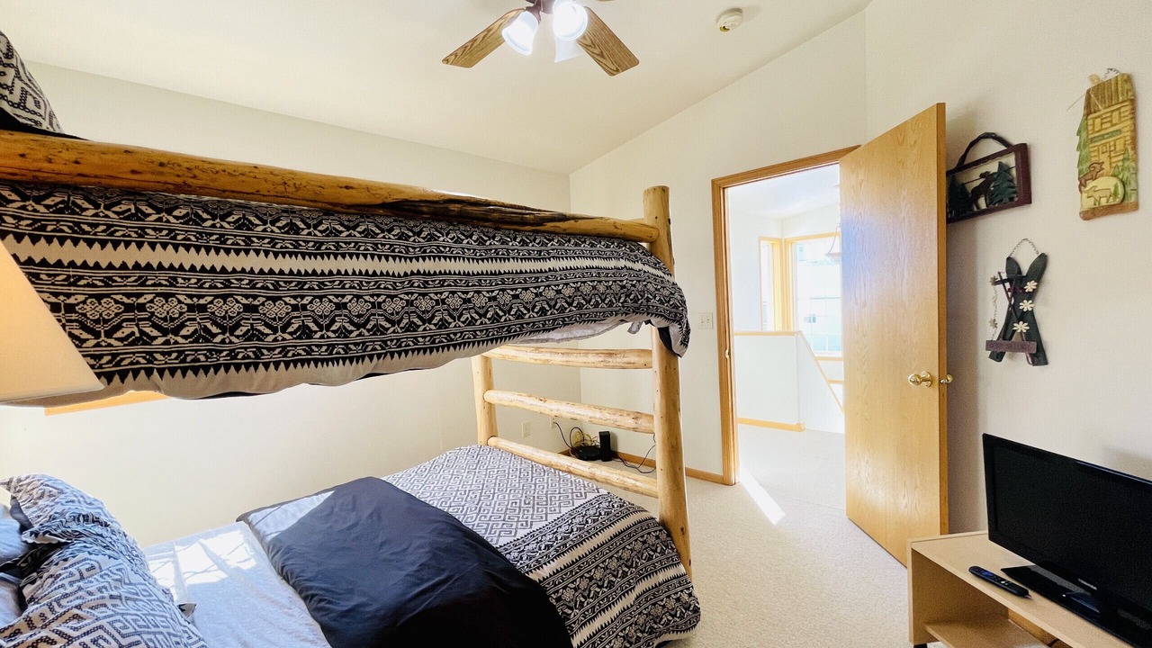 Photo of Bedroom in Red Lodge
