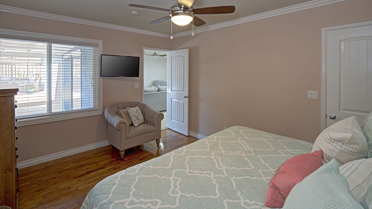 Photo of Bedroom in North Pacific Beach
