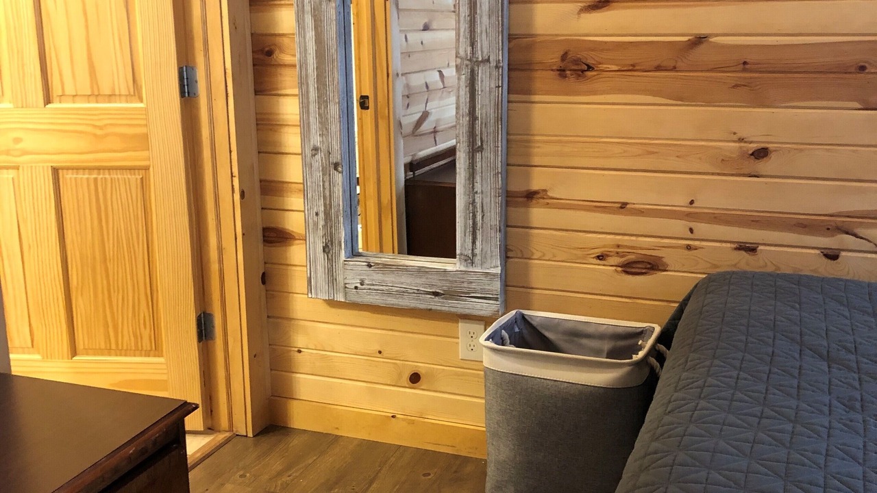 Photo of Bedroom in Custer