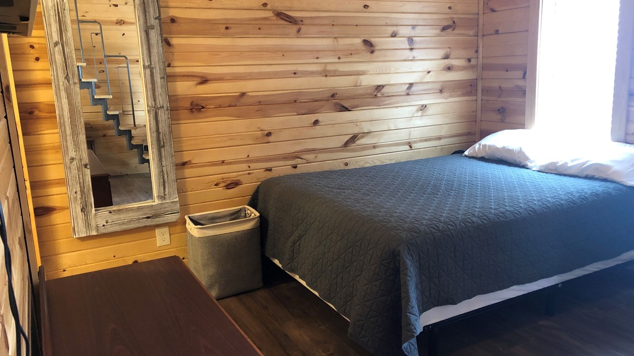 Photo of Bedroom in Custer