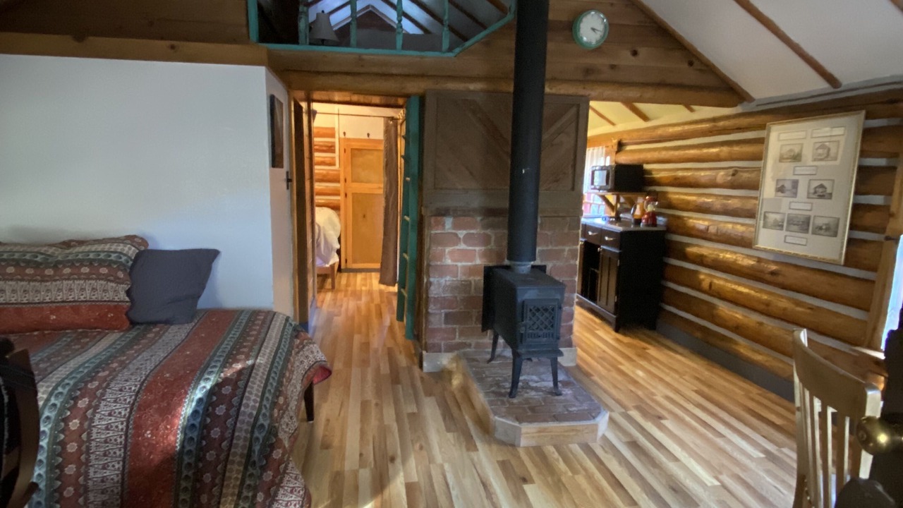 Photo of Bedroom in Livingston