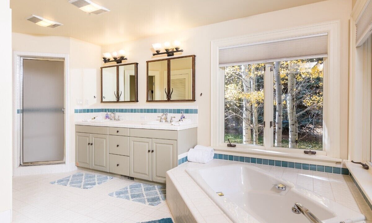 Photo of Bathroom in Sun Valley