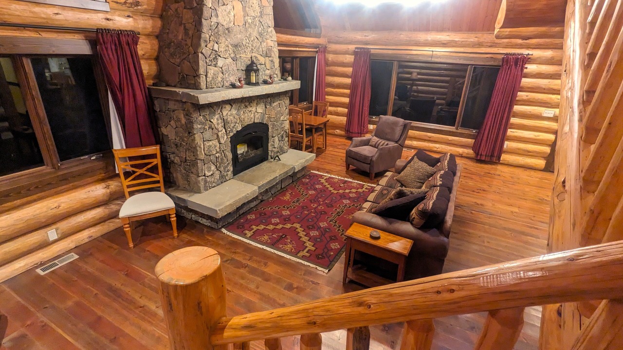 Photo of Bedroom in Columbia Falls