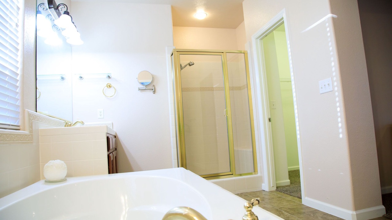 Photo of Bathroom in Reedley