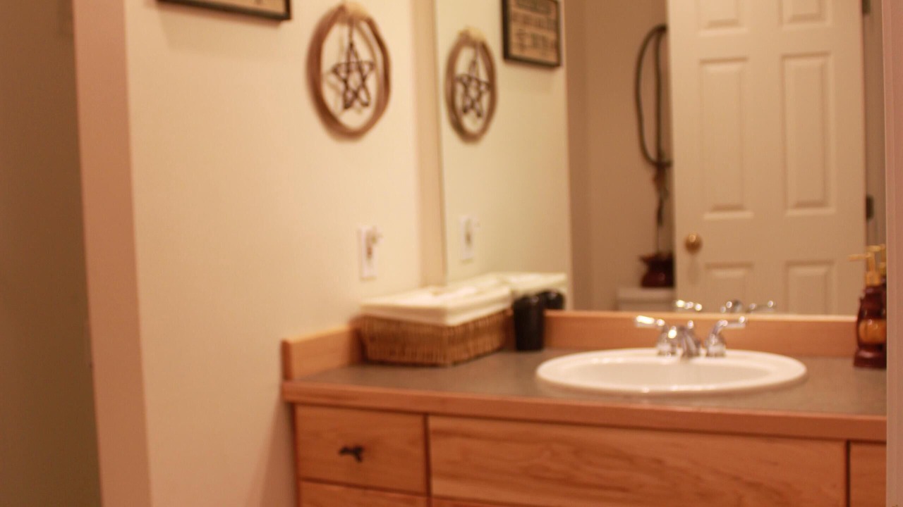Photo of Bathroom in Saddle Ridge