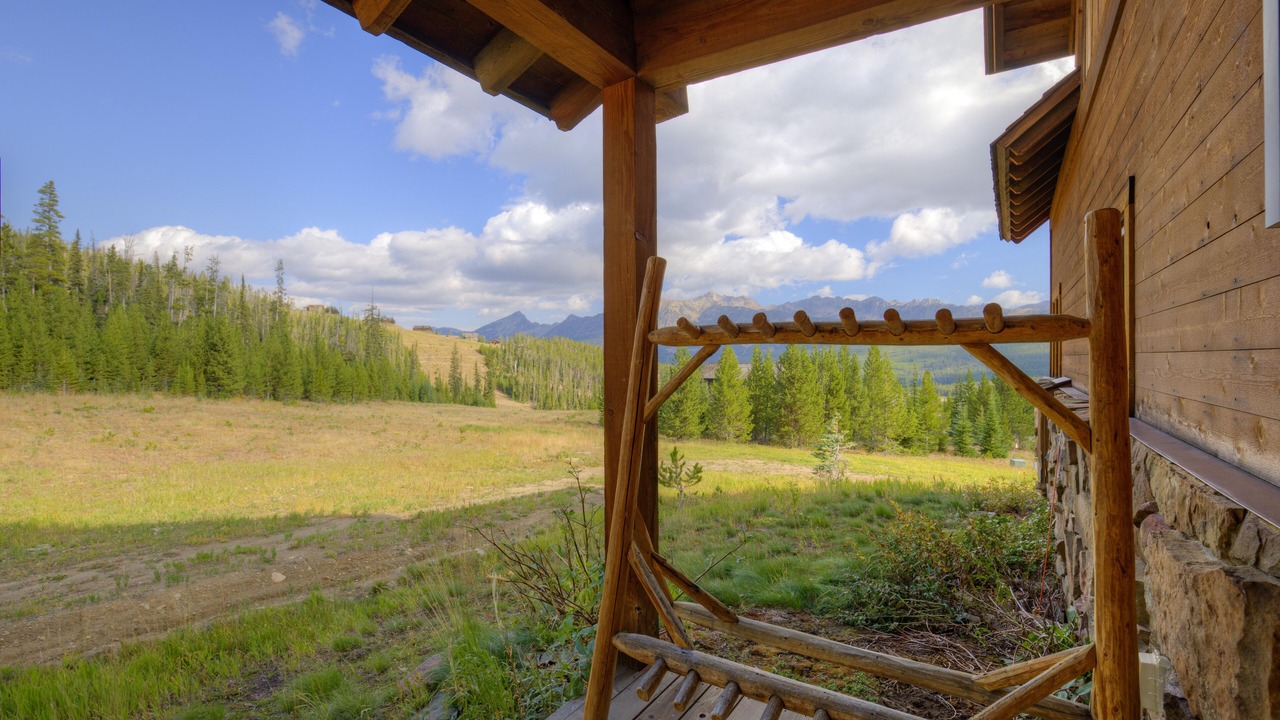 Photo of Outdoor in Big Sky