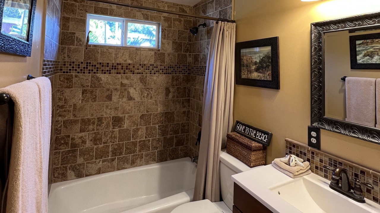 Photo of Bathroom in Sunset Cliffs